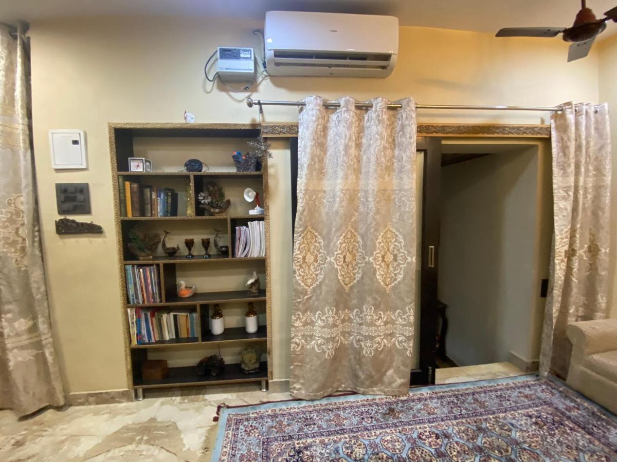 Sufi Khandar Home Stay New Delhi Luaran gambar