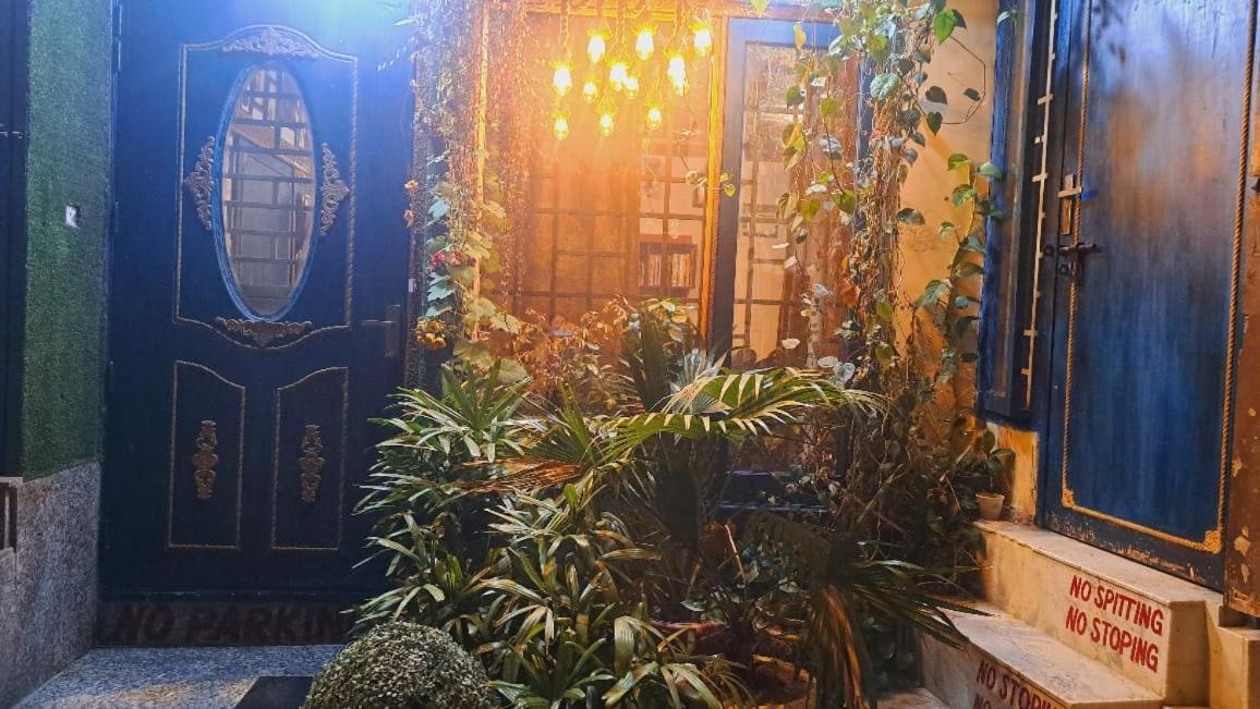 Sufi Khandar Home Stay New Delhi Luaran gambar
